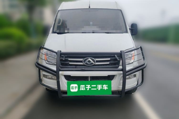 Used SAIC MAXUS Xintu V80 2021 2.0T Manual Classic City Delivery King Long Wheelbase Mid-Roof 3 Seats Front