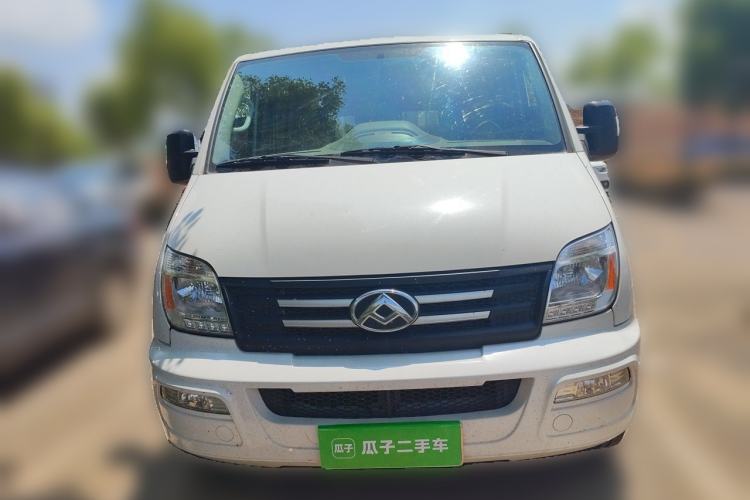 Used SAIC MAXUS Xintu V80 2021 2.0T Manual Classic Aoyuntong Short Wheelbase Ultra-Low Roof 5/6-Seater Front
