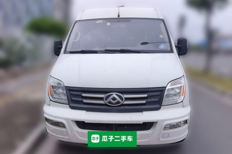 Used SAIC MAXUS Xintu V80 2021 2.0T Manual Classic Aoyuntong 127 PS Mid-axle Mid-roof 6/7/8/9-Seater Front