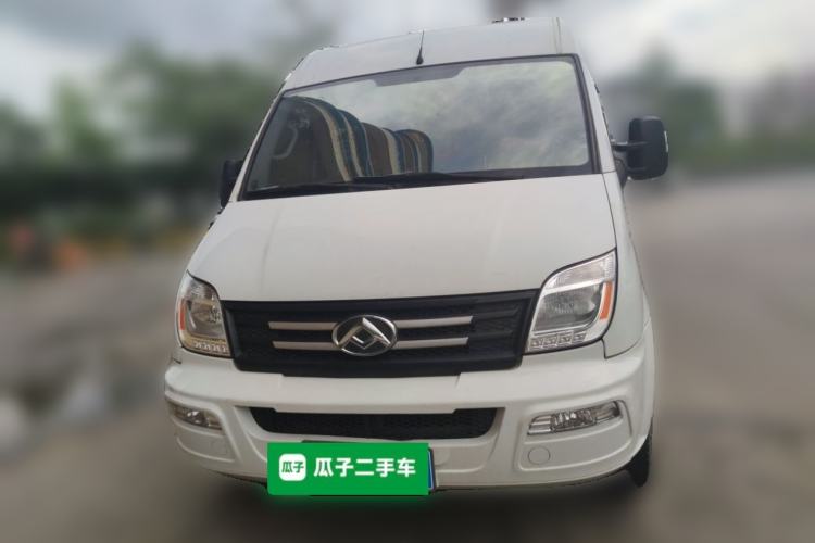 Used SAIC MAXUS Xintu V80 2021 2.0T Manual Classic Aoyuntong Long Wheelbase Mid-Roof 6/7/8/9-Seater Front