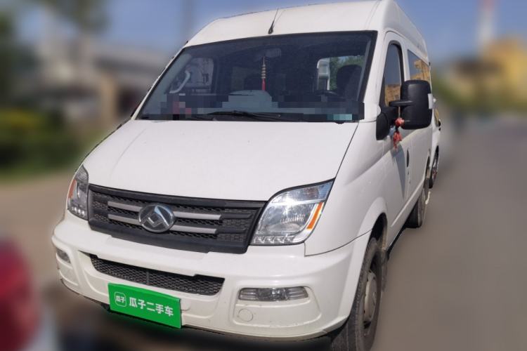 Used SAIC MAXUS Xintu V80 2021 2.0T Manual Classic Aoyuntong Short Wheelbase Mid-Roof 5/6-Seater Front