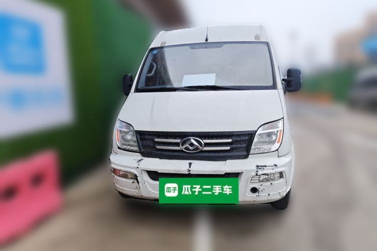 Used SAIC MAXUS Xintu V80 2021 2.0T Manual Classic Aoyuntong Long Wheelbase Mid-Roof 6/7/8/9-Seater Front