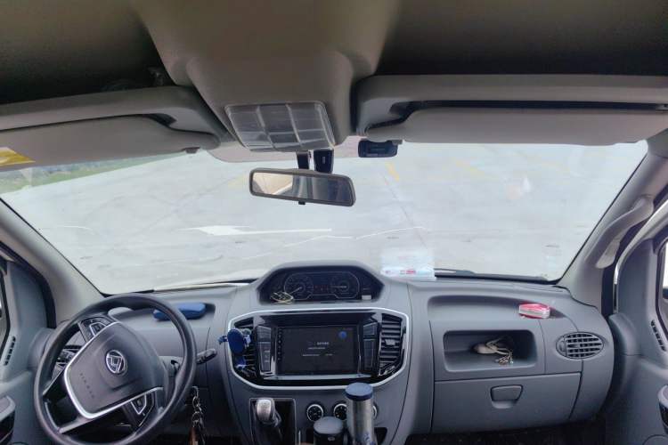 Used SAIC MAXUS Xintu V80  Headliner