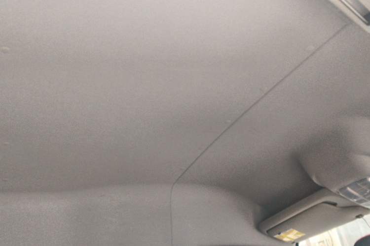 Used SAIC MAXUS Xintu V80 2021 2.0T Manual Classic Aoyuntong Long Wheelbase Mid-Roof 6/7/8/9-Seater Headliner