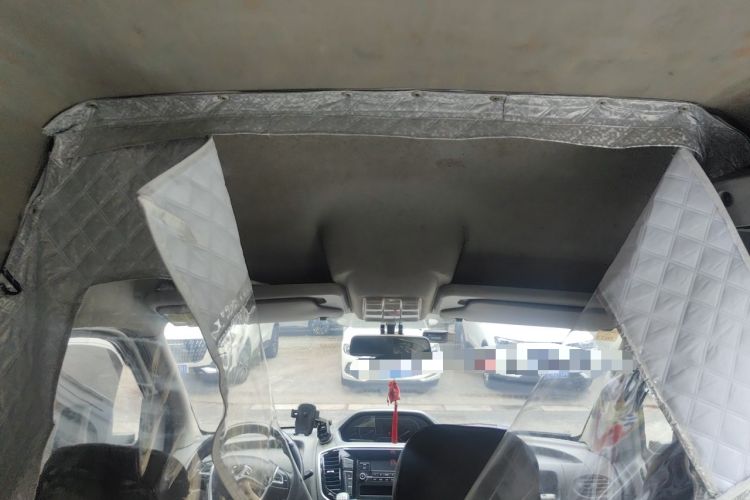 Used SAIC MAXUS Xintu V80 2021 2.0T Manual Classic Aoyuntong Long Wheelbase High-Roof 6/7/8/9-Seater Headliner