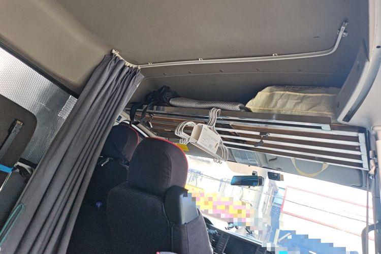Used SAIC MAXUS Xintu V80 2021 2.0T Manual Classic Aoyuntong 127 PS Mid-axle Mid-roof 6/7/8/9-Seater Headliner