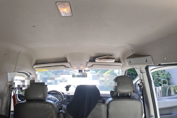 Used SAIC MAXUS Xintu V80 2021 2.0T Manual Classic Aoyuntong 127 PS Mid-axle Mid-roof 6/7/8/9-Seater Headliner