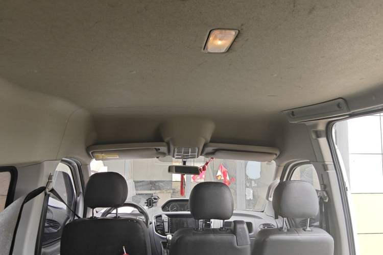 Used SAIC MAXUS Xintu V80 2021 2.0T Manual Classic Aoyuntong Long Wheelbase Mid-Roof 6/7/8/9-Seater Headliner