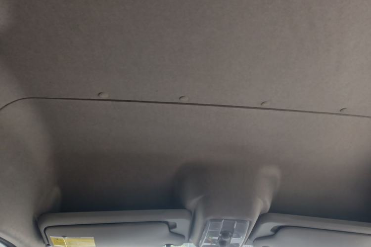 Used SAIC MAXUS Xintu V80 2021 2.0T PLUS AMT Business & Travel Long Wheelbase Mid-Roof 9-Seater Headliner