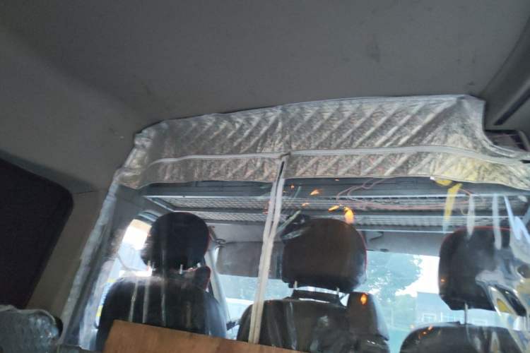 Used SAIC MAXUS Xintu V80  Headliner