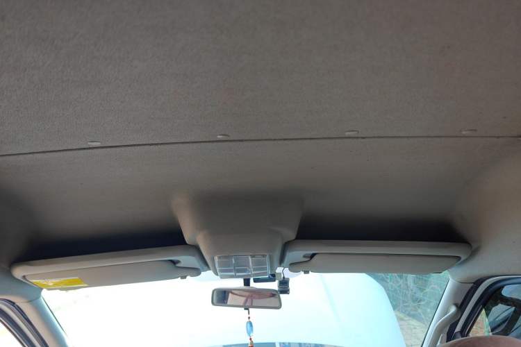 Used SAIC MAXUS Xintu V80  Headliner