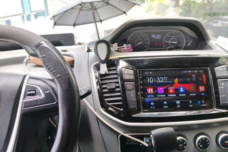 Used SAIC MAXUS Xintu V80 2021 2.0T AMT Classic Aoyuntong Long Wheelbase Mid-Roof 6/7/8/9-Seater Instrument Cluster