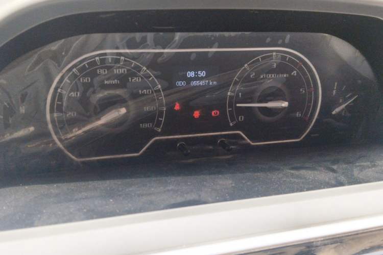Used SAIC MAXUS Xintu V80 2021 2.0T Manual Classic Aoyuntong Long Wheelbase Mid-Roof 6/7/8/9-Seater Instrument Cluster