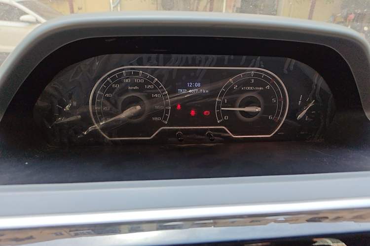 Used SAIC MAXUS Xintu V80 2021 2.0T Manual Classic Aoyuntong Long Wheelbase Mid-Roof 6/7/8/9-Seater Instrument Cluster