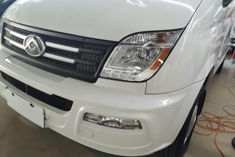 Used SAIC MAXUS Xintu V80 2021 2.0T PLUS AMT City Edition Short Wheelbase Ultra-Low Roof 5/6-Seater Left Front Headlight