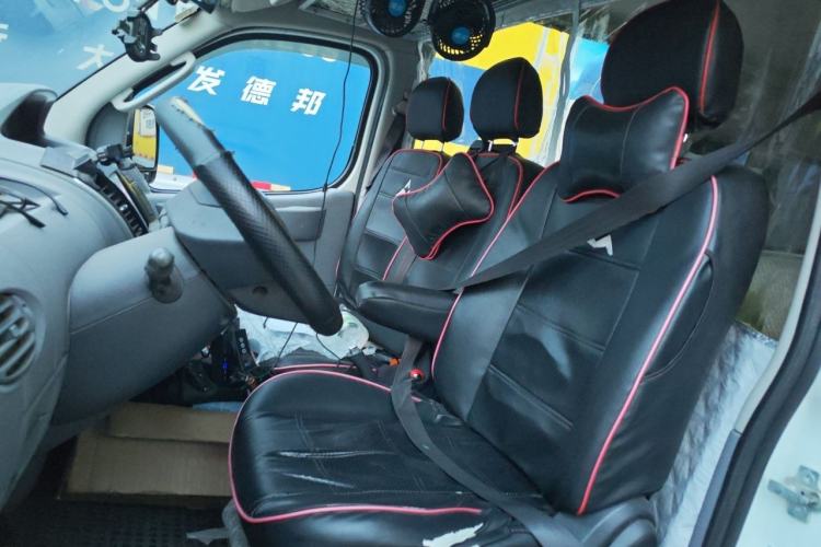 Used SAIC MAXUS Xintu V80  Left Front Seat