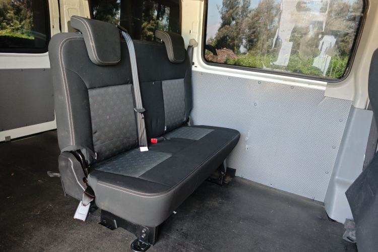 Used SAIC MAXUS Xintu V80 2021 2.0T Manual Classic Aoyuntong Short Wheelbase Ultra-Low Roof 5/6-Seater Left Rear Seat