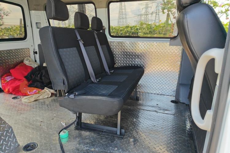 Used SAIC MAXUS Xintu V80  Left Rear Seat