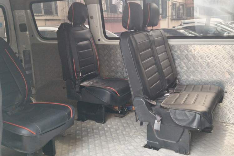 Used SAIC MAXUS Xintu V80 2021 2.0T Manual Classic Aoyuntong Long Wheelbase Mid-Roof 6/7/8/9-Seater Left Rear Seat