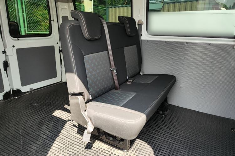 Used SAIC MAXUS Xintu V80 2021 2.0T AMT Classic Aoyuntong Short Wheelbase Mid-Roof 5/6-Seater Left Rear Seat
