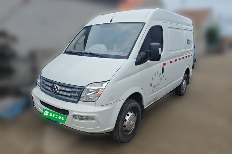 Used SAIC MAXUS Xintu V80 2021 2.0T Manual Classic City Delivery King Short Wheelbase Mid-Roof Design 3 Seats Guazi used car, China used car export, Used car for sale, Used SAIC MAXUS cars, Cheapest cars for sale