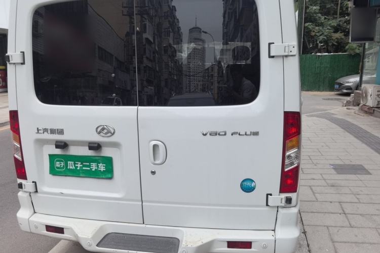Used SAIC MAXUS Xintu V80 2021 2.0T PLUS Manual Aoyuntong Short Wheelbase Mid-Roof 5/6-Seater Rear