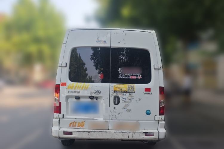 Used SAIC MAXUS Xintu V80 2021 2.0T Manual Classic Aoyuntong Long Wheelbase Mid-Roof 6/7/8/9-Seater Rear