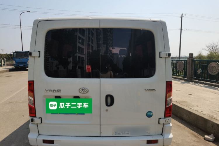 Used SAIC MAXUS Xintu V80 2021 2.0T Manual Classic Aoyuntong Short Wheelbase Ultra-Low Roof 5/6-Seater Rear