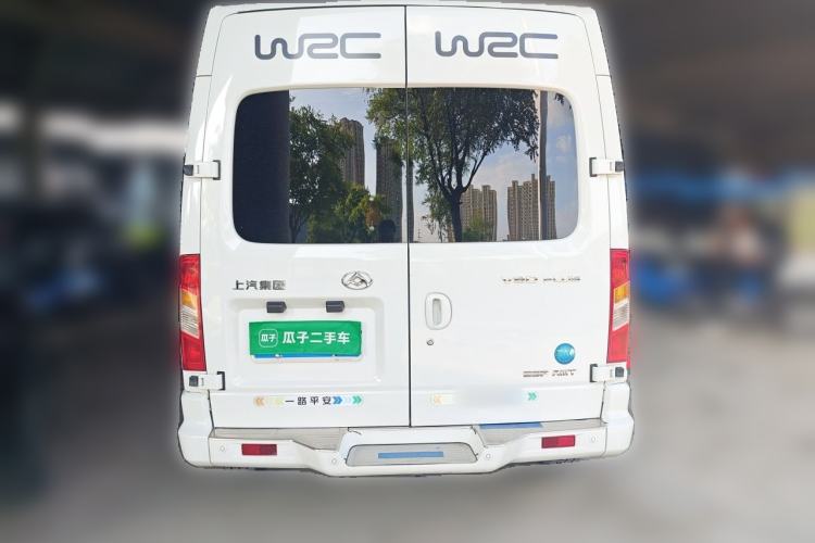 Used SAIC MAXUS Xintu V80 2021 2.0T PLUS AMT All-in-One King Long Wheelbase Mid-Roof Design—6/7/8/9-Seater Rear