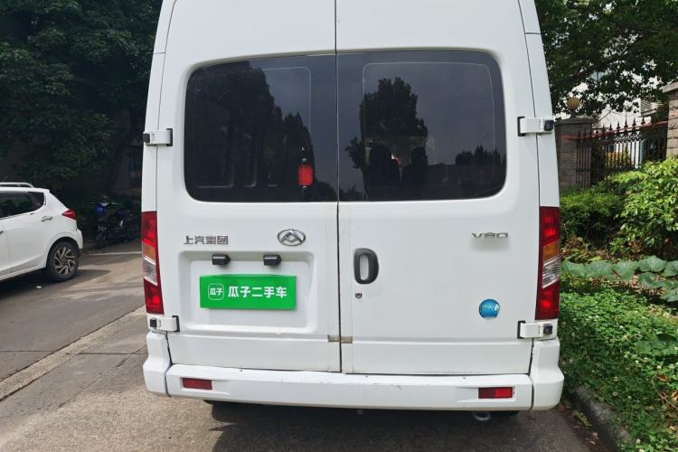 Used SAIC MAXUS Xintu V80 2021 2.0T Manual Classic Aoyuntong 127 PS Mid-axle Mid-roof 6/7/8/9-Seater Rear