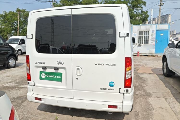 Used SAIC MAXUS Xintu V80 2021 2.0T AMT Classic Aoyuntong Short Wheelbase Ultra-Low Roof 5/6-Seater Rear