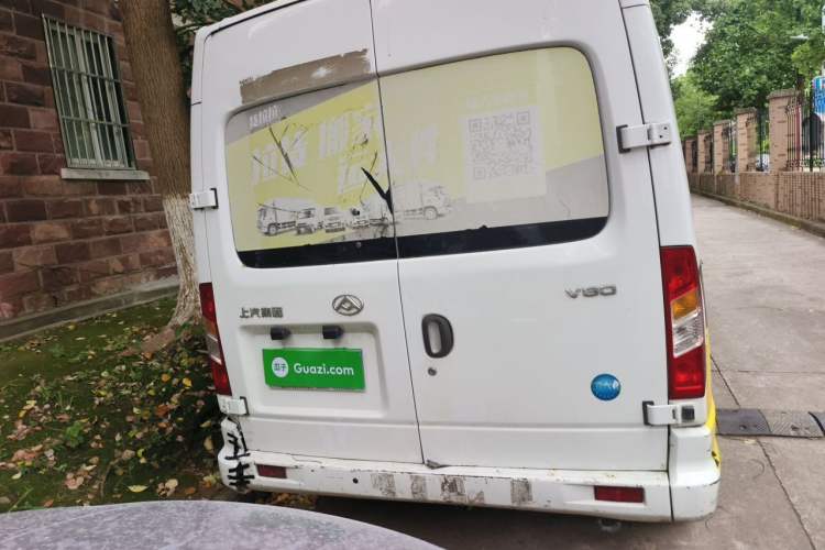 Used SAIC MAXUS Xintu V80 2021 2.0T Manual Classic Aoyuntong Long Wheelbase Mid-Roof 6/7/8/9-Seater Rear