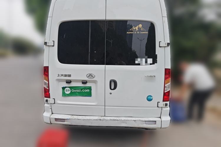 Used SAIC MAXUS Xintu V80 2021 2.0T Manual Classic Aoyuntong Short Wheelbase Mid-Roof 5/6-Seater Rear