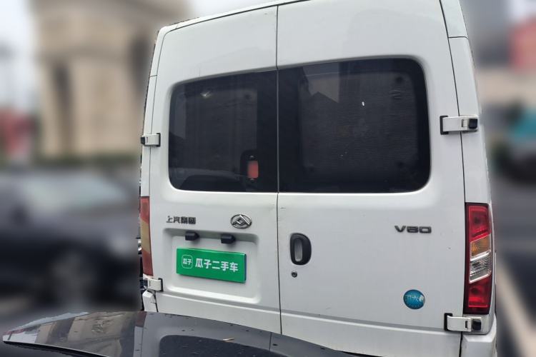 Used SAIC MAXUS Xintu V80 2021 2.0T Manual Classic Aoyuntong 127 PS Mid-axle Mid-roof 6/7/8/9-Seater Rear