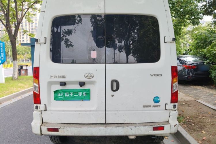 Used SAIC MAXUS Xintu V80 2021 2.0T AMT Classic Aoyuntong Long Wheelbase Mid-Roof 6/7/8/9-Seater Rear