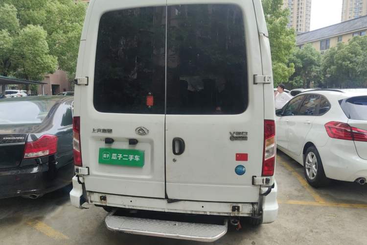 Used SAIC MAXUS Xintu V80 2021 2.0T Manual Classic Aoyuntong Long Wheelbase High-Roof 6/7/8/9-Seater Rear