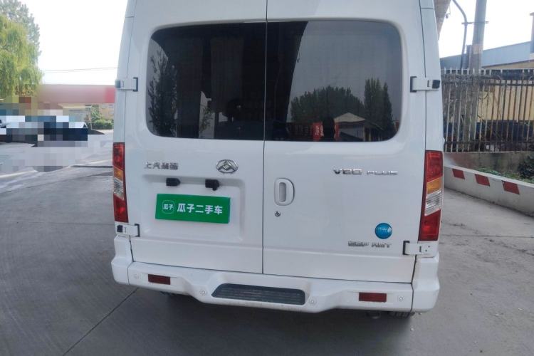 Used SAIC MAXUS Xintu V80 2021 2.0T PLUS AMT Aoyuntong Short-Wheelbase Mid-Roof 5/6-Seater Rear
