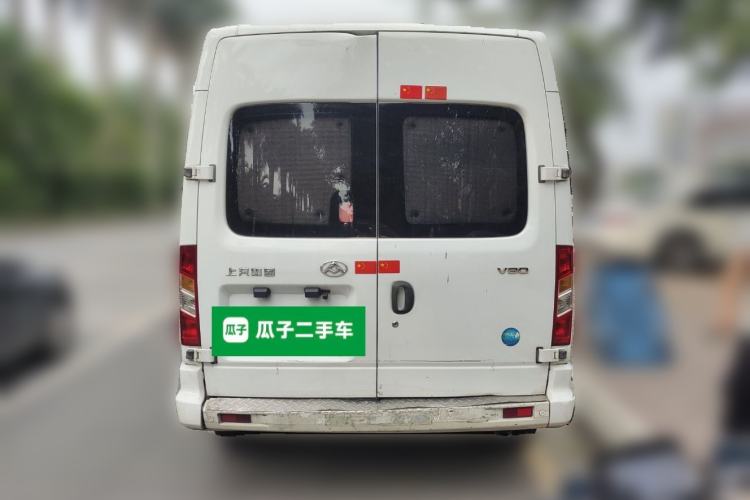 Used SAIC MAXUS Xintu V80 2021 2.0T Manual Classic Aoyuntong 127 PS Mid-axle Mid-roof 6/7/8/9-Seater Rear