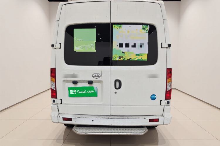 Used SAIC MAXUS Xintu V80 2021 2.0T Manual Classic Aoyuntong Long Wheelbase Mid-Roof 6/7/8/9-Seater Rear