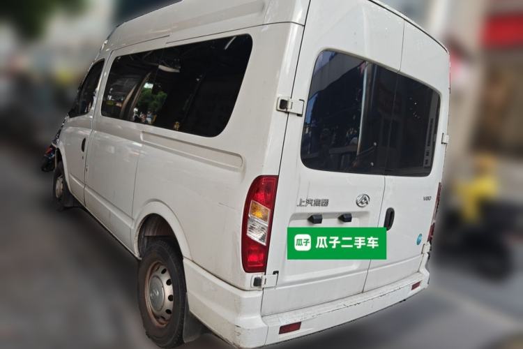 Used SAIC MAXUS Xintu V80 2021 2.0T Manual Classic Aoyuntong Short Wheelbase Mid-Roof 5/6-Seater Rear Left 45 Deg