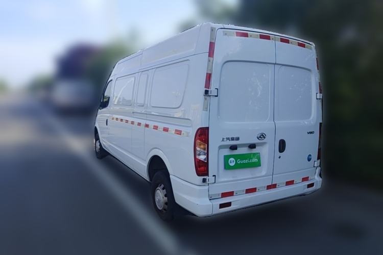 Used SAIC MAXUS Xintu V80 2021 2.0T Manual Classic City Delivery King Long Wheelbase Mid-Roof 3 Seats Rear Left 45 Deg