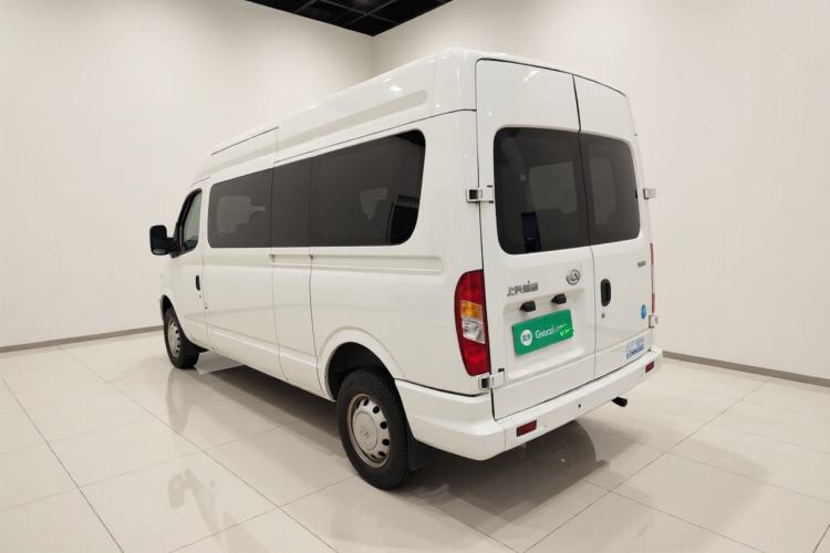 Used SAIC MAXUS Xintu V80 2021 2.0T Manual Classic Aoyuntong Long Wheelbase Mid-Roof 6/7/8/9-Seater Rear Left 45 Deg