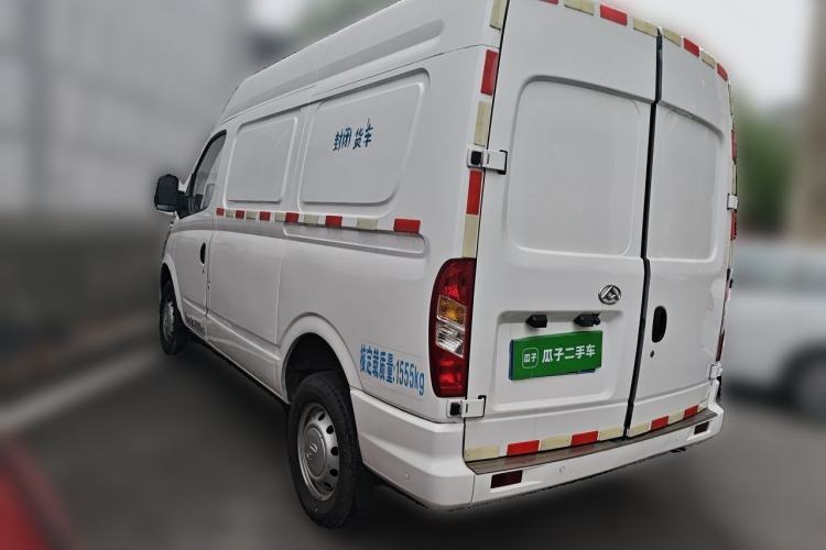 Used SAIC MAXUS Xintu V80 2021 2.0T PLUS Manual Van Short Wheelbase Mid-Roof Design 3-Seater Rear Left 45 Deg