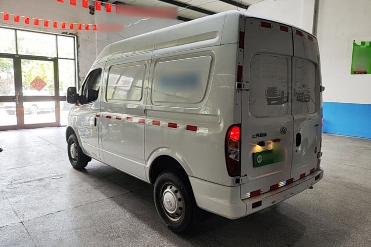 Used SAIC MAXUS Xintu V80 2021 2.0T Manual Classic City Delivery King Short Wheelbase Mid-Roof Design 3 Seats Rear Left 45 Deg