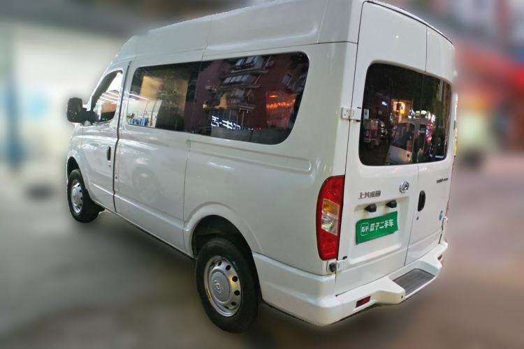 Used SAIC MAXUS Xintu V80 2021 2.0T PLUS Manual All-Around King Short Wheelbase Mid-Roof Variant—5/6/7/8/9-Seater Rear Left 45 Deg
