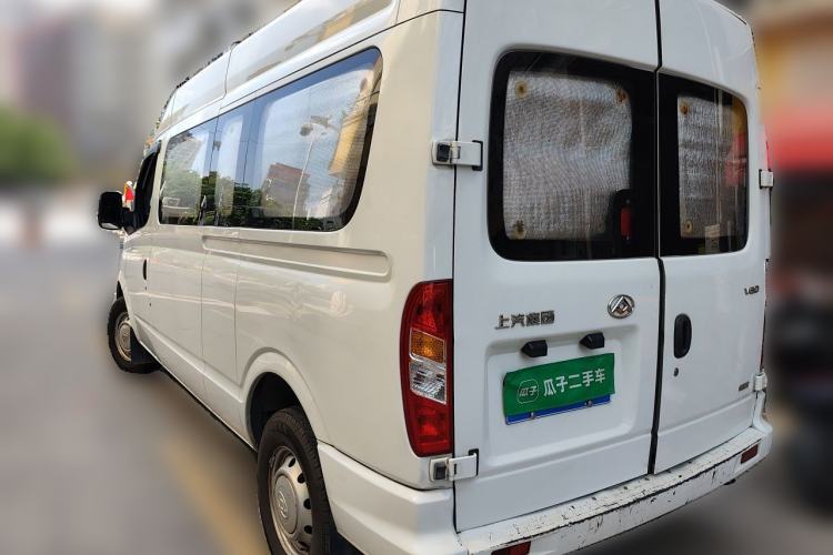 Used SAIC MAXUS Xintu V80 2021 2.0T AMT Classic Aoyuntong 127 PS Mid-axle Mid-roof 6/7/8/9-Seater Rear Left 45 Deg