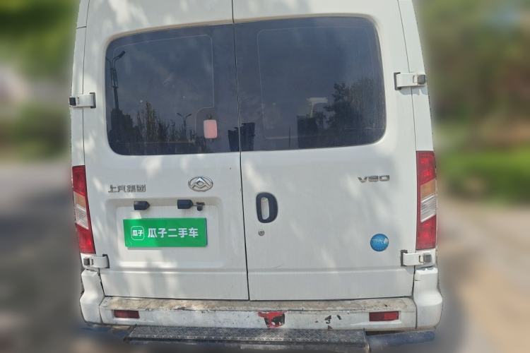 Used SAIC MAXUS Xintu V80 2021 2.0T Manual Classic Aoyuntong Long Wheelbase Mid-Roof 6/7/8/9-Seater Rear