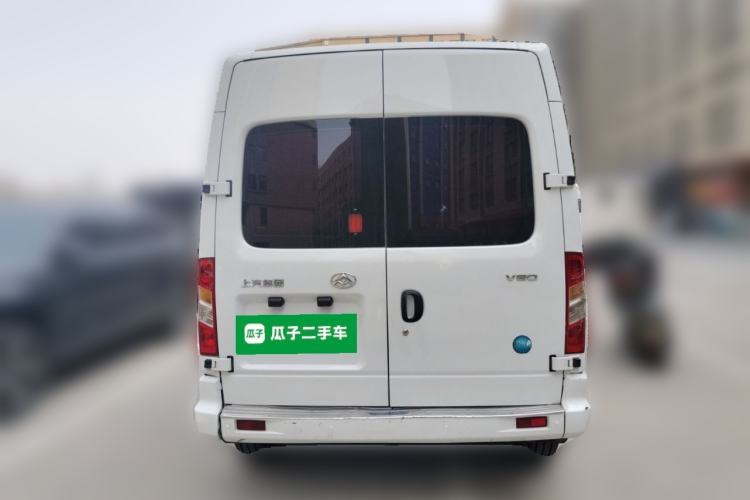 Used SAIC MAXUS Xintu V80 2021 2.0T Manual Classic Aoyuntong 127 PS Mid-axle Mid-roof 6/7/8/9-Seater Rear