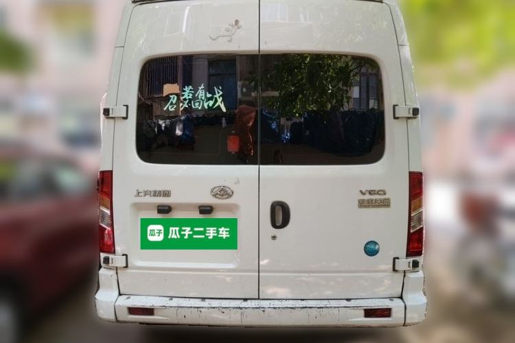 Used SAIC MAXUS Xintu V80 2021 2.0T Manual Classic Aoyuntong 127 PS Mid-axle Mid-roof 6/7/8/9-Seater Rear