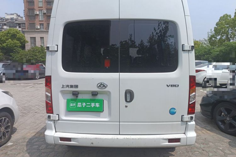 Used SAIC MAXUS Xintu V80 2021 2.0T Manual Classic Aoyuntong 127 PS Mid-axle Mid-roof 6/7/8/9-Seater Rear